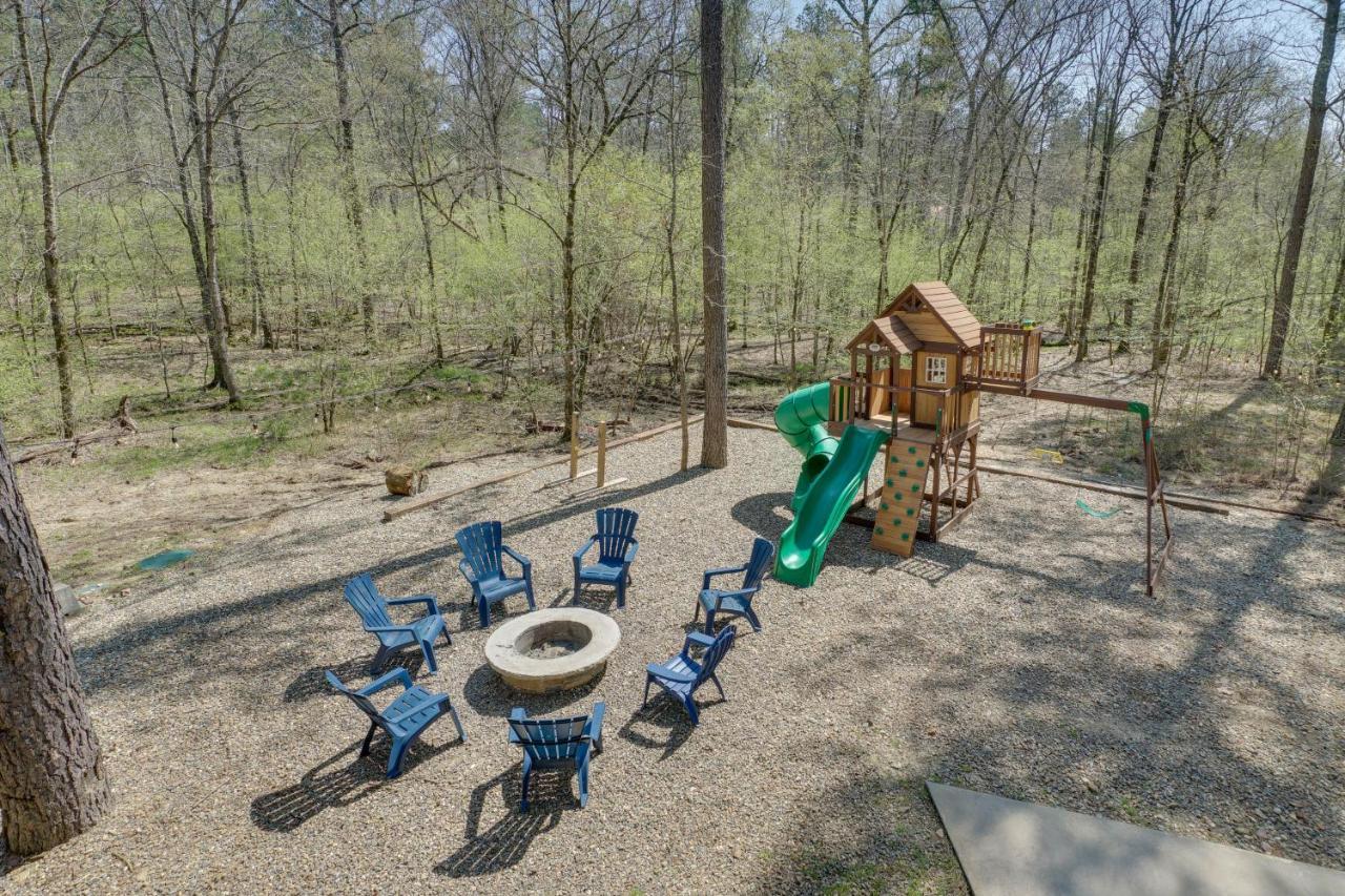 Luxe Broken Bow Cabin Game Room, Fire Pit And Deck! Zewnętrze zdjęcie
